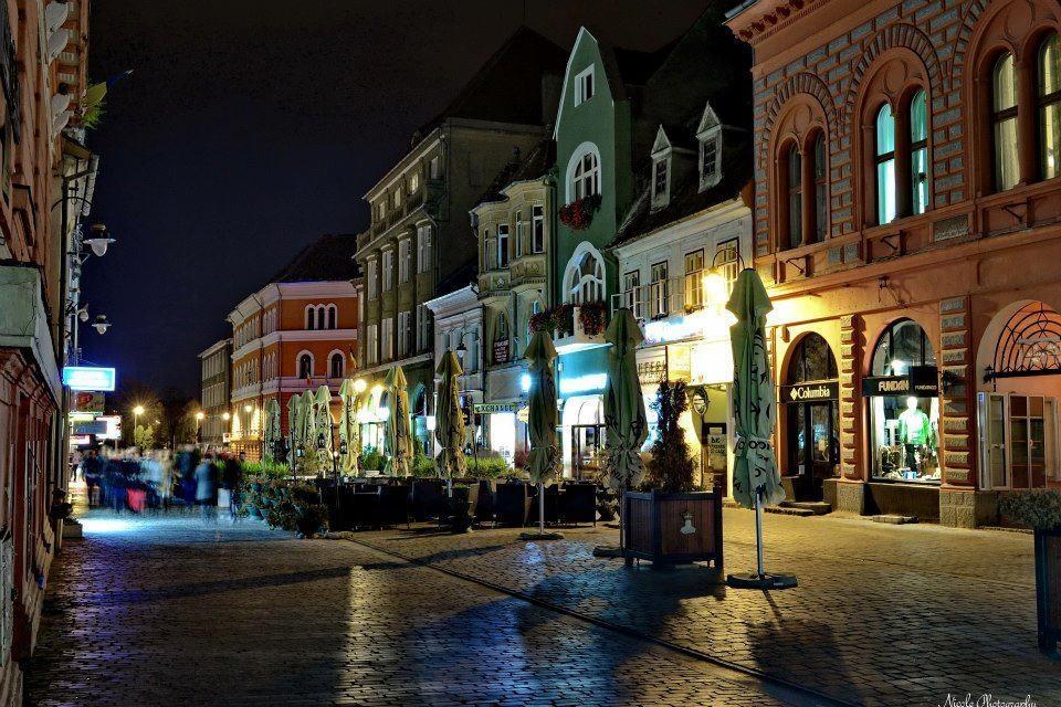 Central Studio In Historic Center Braşov Esterno foto